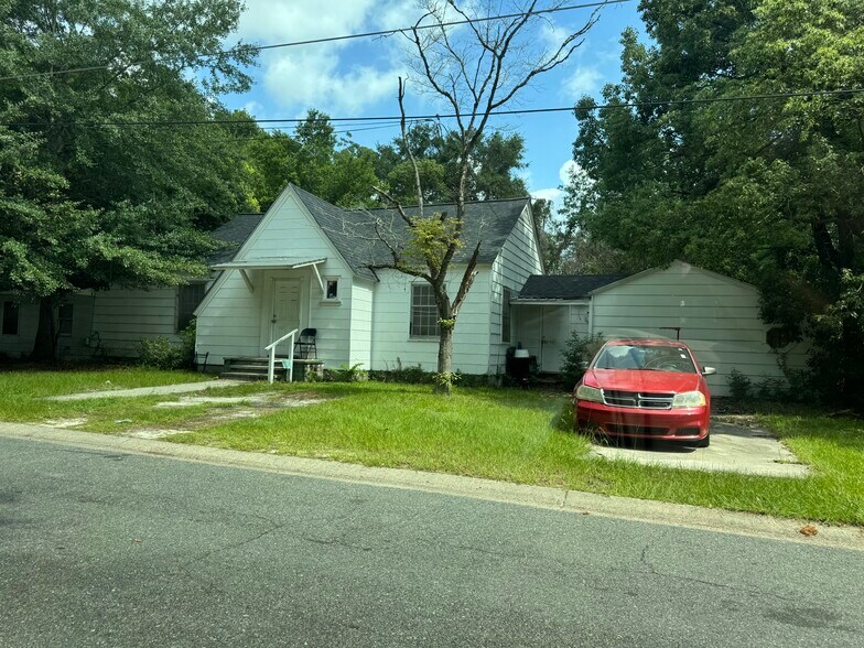 More Photos Of 1480 Park Ave, Waycross Apartments For Sale