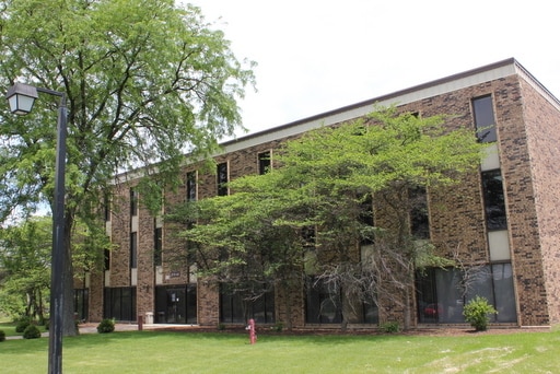 More Photos Of 21141 Governors Hwy, Matteson Medical For Lease