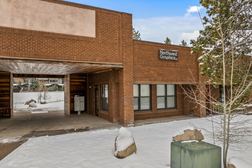 More Photos Of 625 S Lincoln Ave, Steamboat Springs Office For Lease