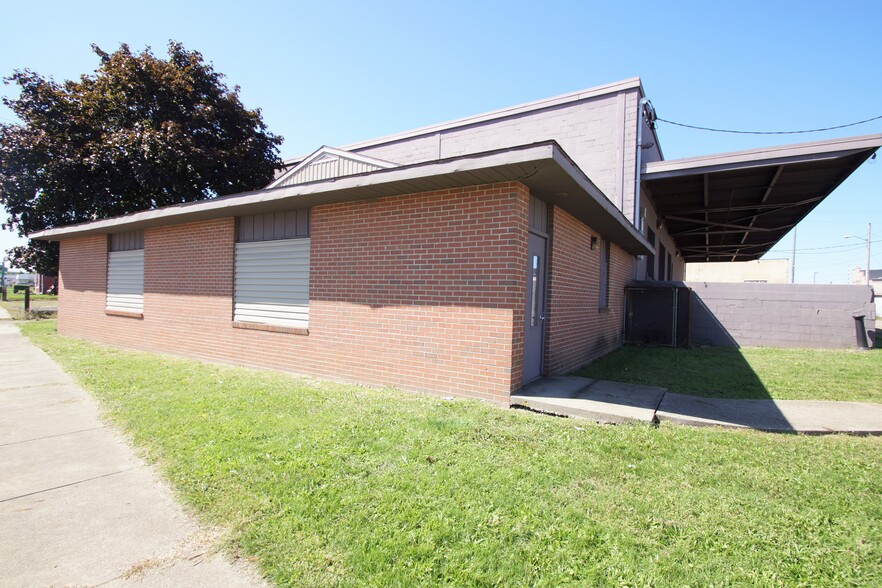 More Photos Of 1025 Market Ave S, Canton Warehouse For Sale