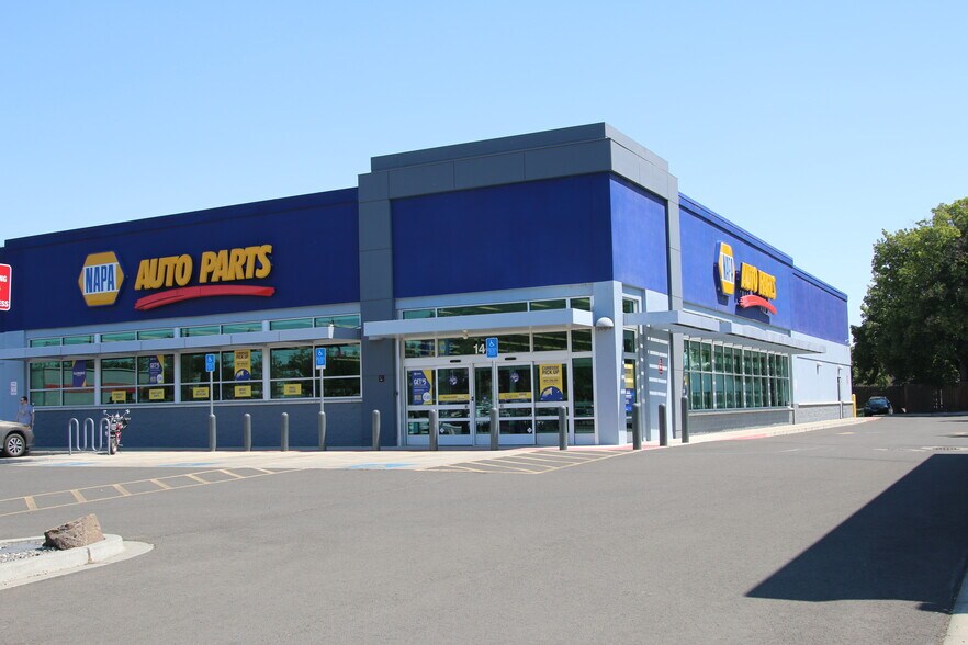 More Photos Of 144 SW 20th St, Pendleton Drugstore For Sale