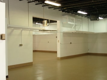 More Photos Of 7901-7953 Queenair Dr, Gaithersburg Warehouse For Lease