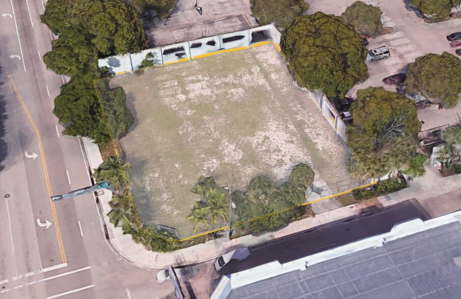 More Photos Of 201 SW 2nd Ave, Miami Land For Lease