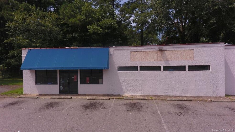 More Photos Of 804 Camden Rd, Wadesboro Freestanding For Lease