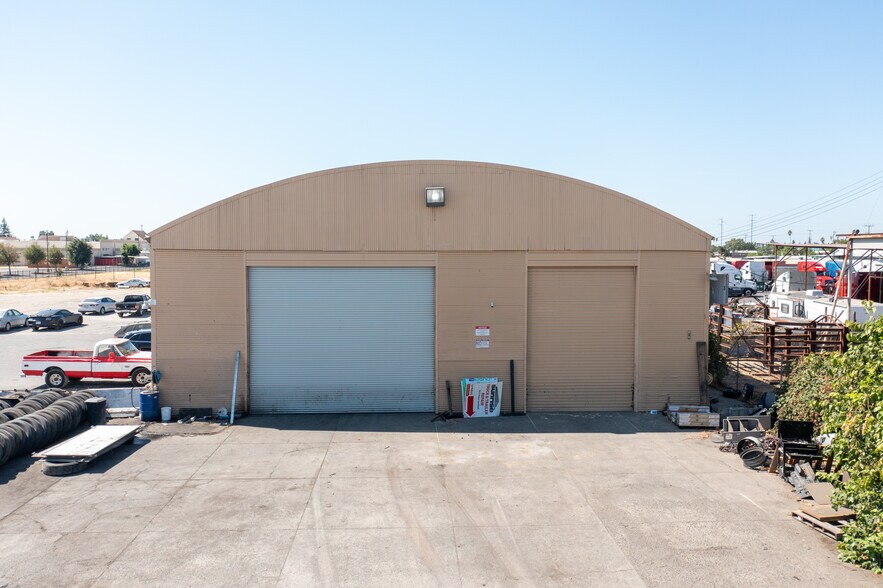 More Photos Of 7011 Power Inn Rd, Sacramento Warehouse For Lease