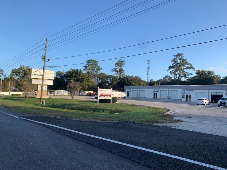 Primary Photo Of 7175 S Pine Ave, Ocala Flex For Lease