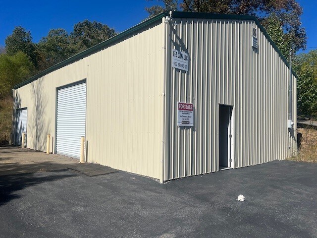 More Photos Of 922 Broad st, Mount Hope Industrial For Sale