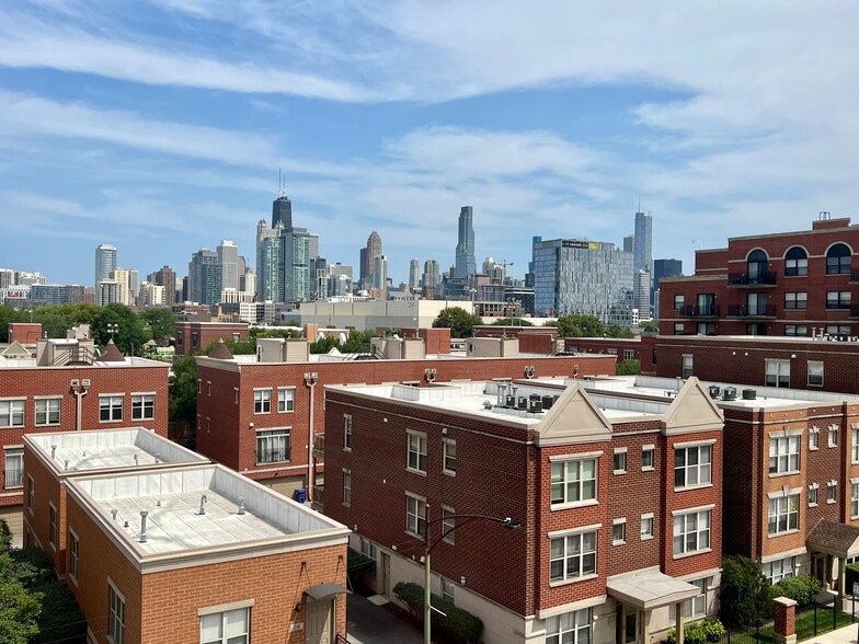 More Photos Of 1332 N Halsted St, Chicago Loft Creative Space For Lease