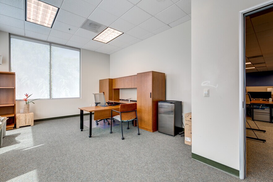 More Photos Of 9601 Irvine Center Dr, Irvine Industrial For Sale