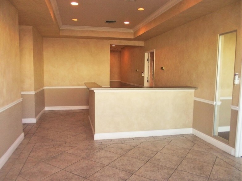 More Photos Of 4270 S Decatur Blvd, Las Vegas Medical For Lease