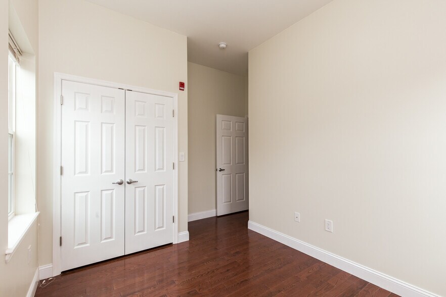 More Photos Of 1804 E Huntingdon St, Philadelphia Apartments For Sale