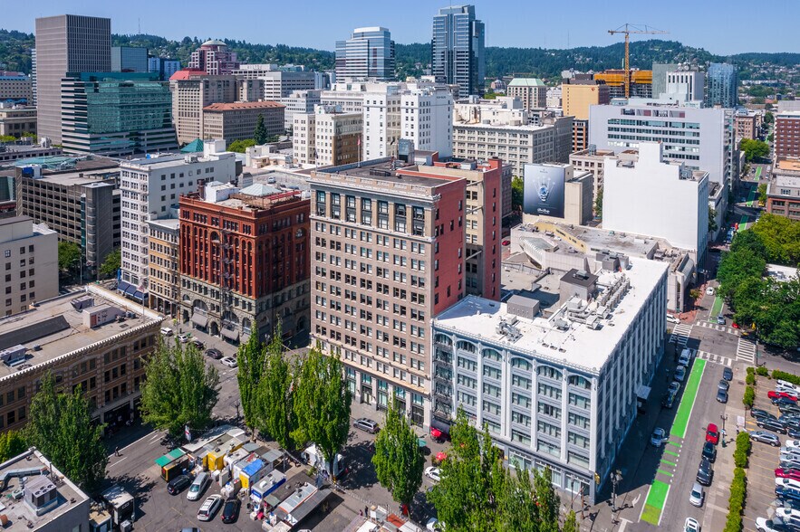 More Photos Of 319 SW Washington St, Portland Office For Sale