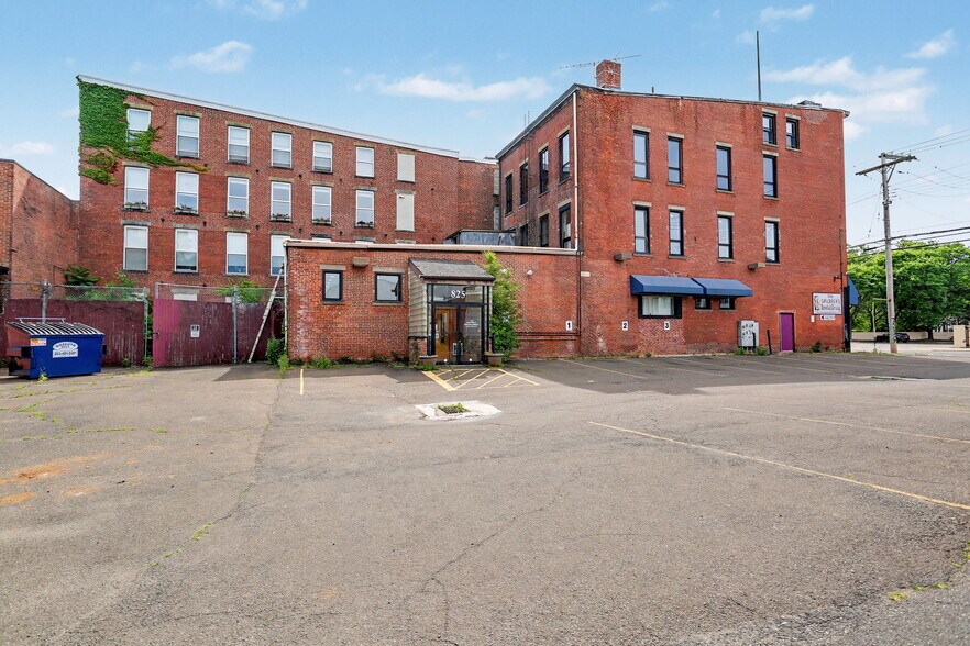 More Photos Of 825 Grand Ave, New Haven Office For Sale