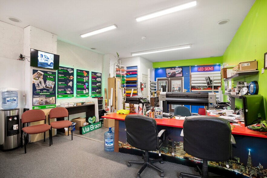 More Photos Of 3546-3548 N 5th St, Philadelphia Flex For Sale