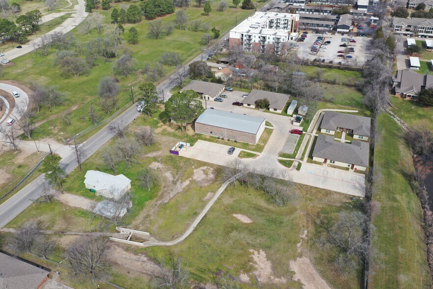More Photos Of 1500 N Ruddell St, Denton Land For Sale