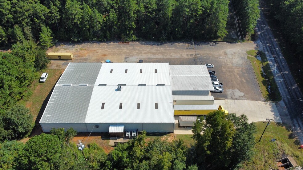 More Photos Of 4051 N Northeast Loop 323, Tyler Warehouse For Lease