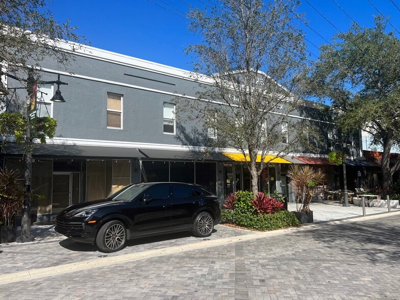 More Photos Of 525 Clematis St, West Palm Beach Office For Lease