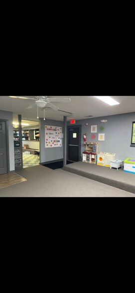 More Photos Of 108 N Ranson Rd, Greenwood Specialty For Sale