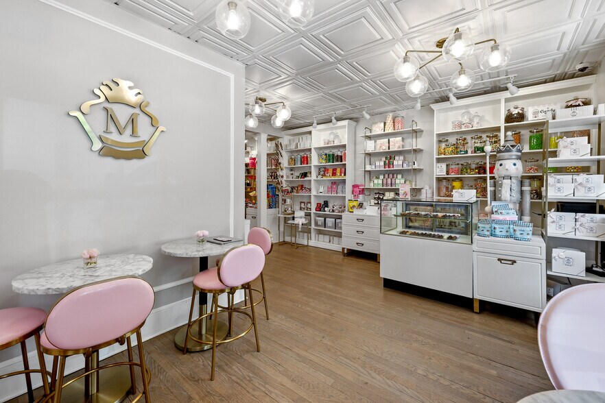 More Photos Of 3 E Market St, Leesburg Office For Sale