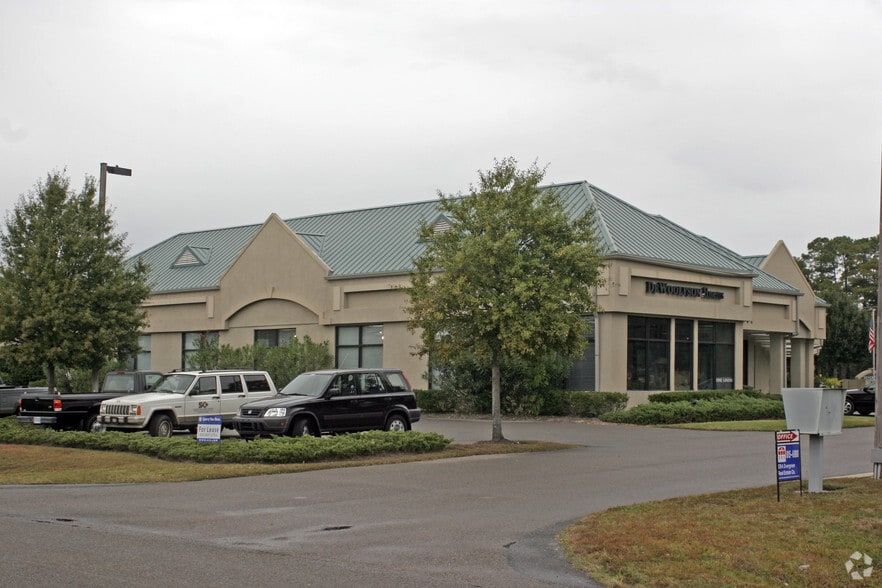 Primary Photo Of 17 Sherington Dr, Bluffton Storefront Retail Office For Lease