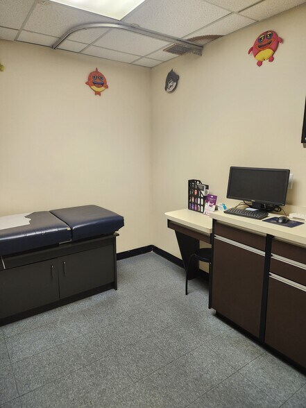 More Photos Of 776 Amboy Ave, Edison Medical For Lease