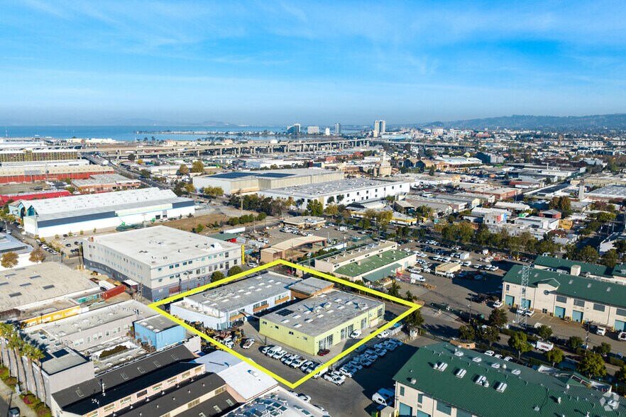 More Photos Of 1940 Union St, Oakland Warehouse For Lease