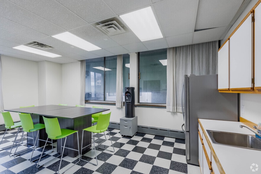 More Photos Of 5001 Baum Blvd, Pittsburgh Office For Lease