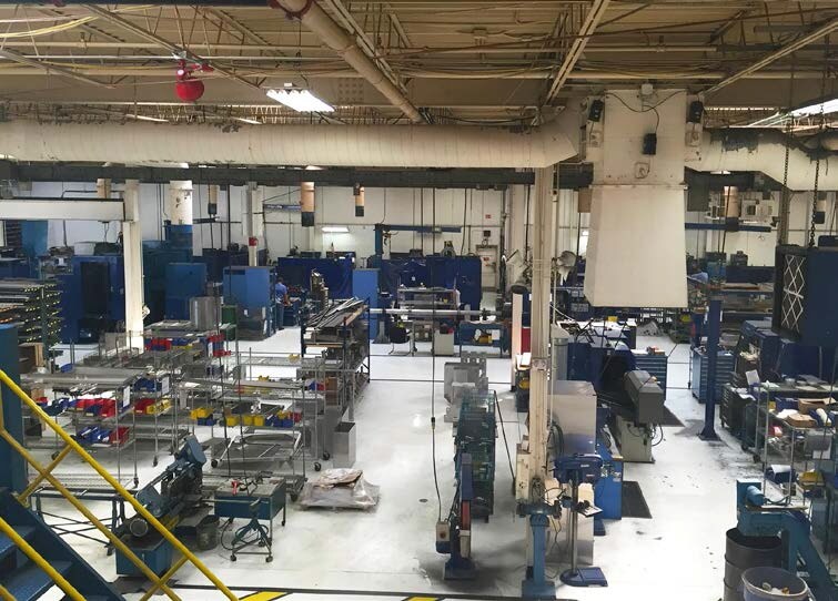 2425 Hubbell Ave, Des Moines, IA 50317 Manufacturing For Sale