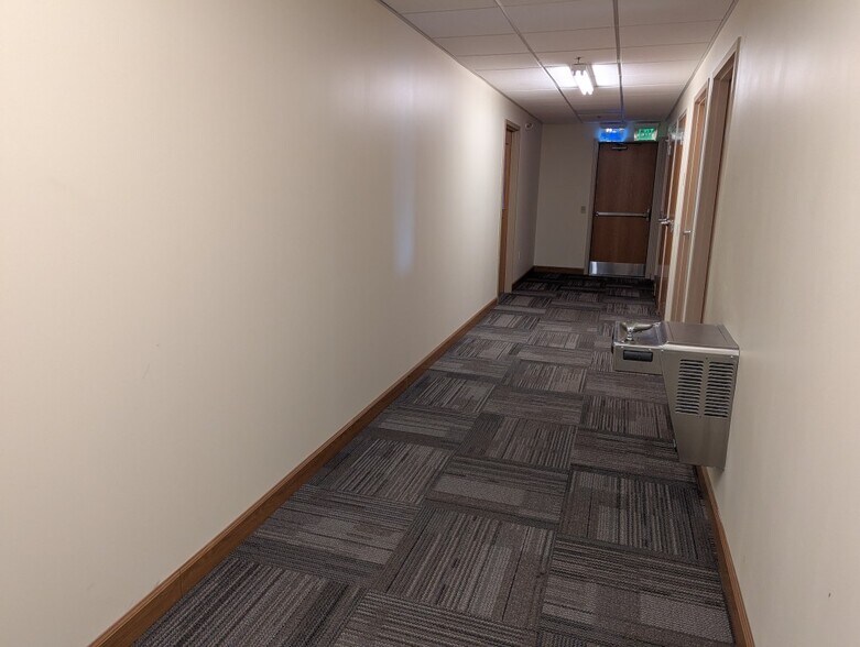 More Photos Of 633 Napoleon St, Johnstown Medical For Lease