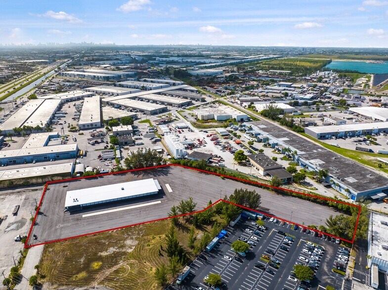 Primary Photo Of 10410 NW South River Dr, Medley Truck Terminal For Lease