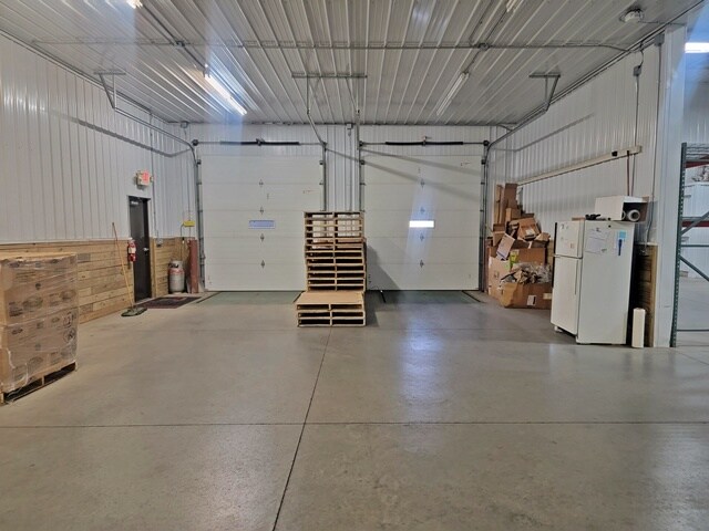 More Photos Of 3500 Air Park Rd, Marshfield Warehouse For Sale