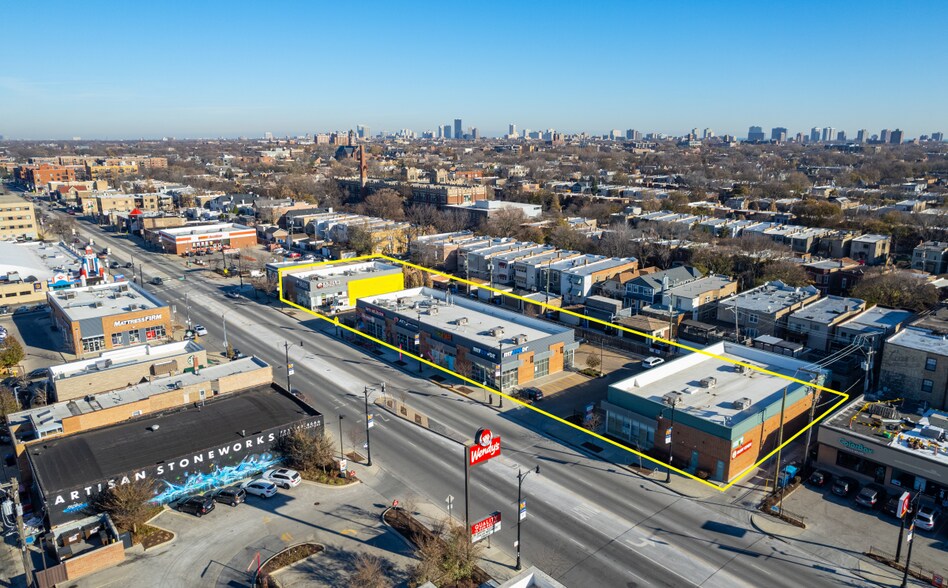 More Photos Of 3649-3651 N Western Ave, Chicago General Retail For Lease
