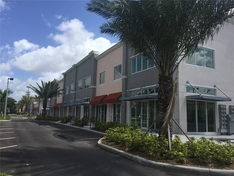 More Photos Of 2201 Palm Ave, Miramar Storefront Retail Office For Lease