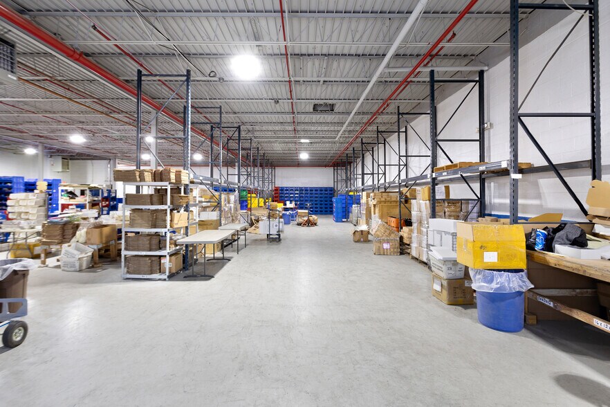 More Photos Of 1 Entin Rd, Clifton Manufacturing For Lease