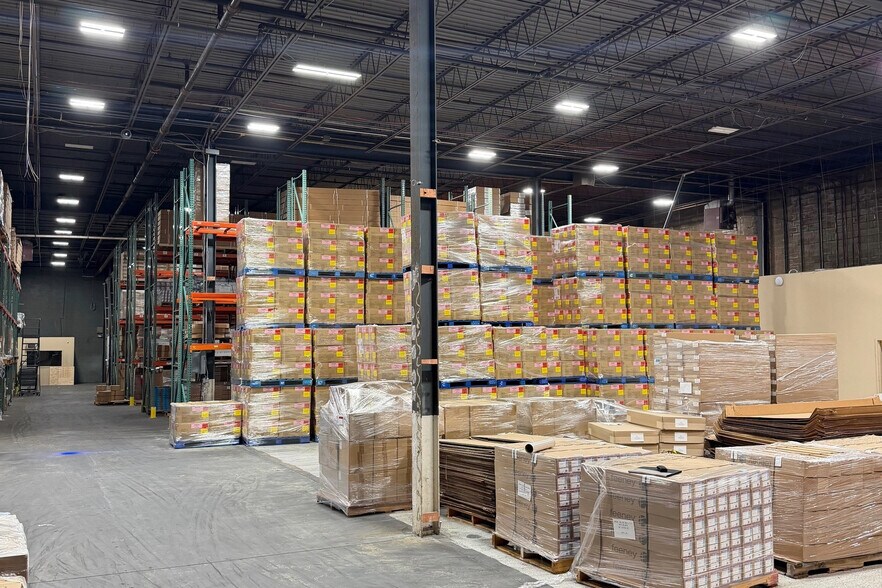 More Photos Of 325 Division St, Boonton Warehouse For Lease