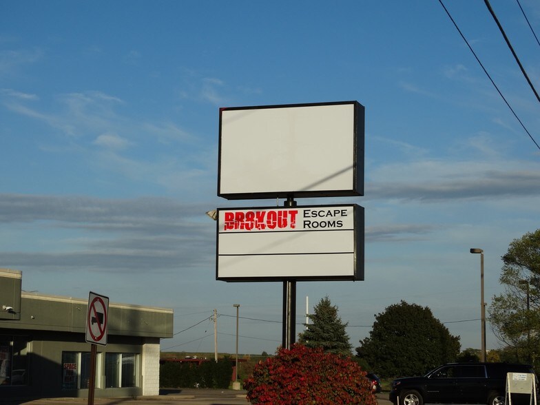 More Photos Of 8700 Durand Ave, Sturtevant Storefront For Lease