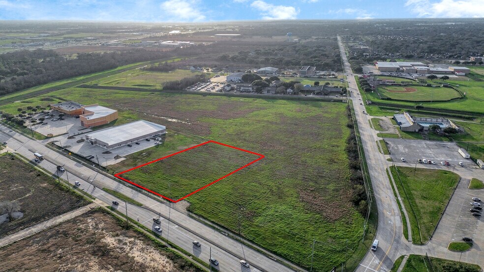 More Photos Of FM 2218 & Airport Blvd, Rosenberg Land For Sale
