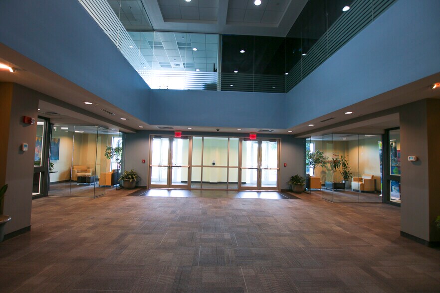 More Photos Of 400 Fifth Ave, Waltham Office For Lease