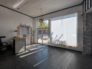 More Photos Of 402 Calhoun St, Johnston General Retail For Sale
