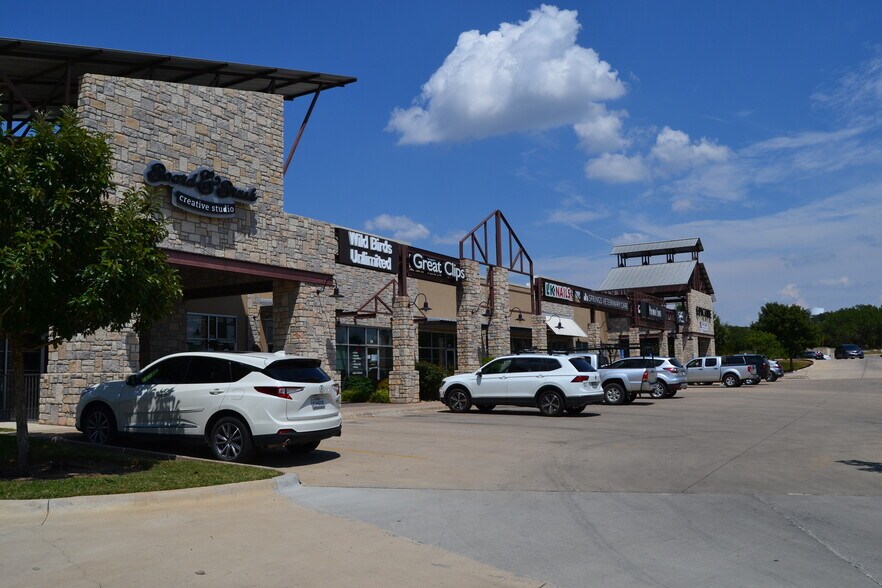 More Photos Of 333 US HWY 290 E, Dripping Springs Unknown For Lease