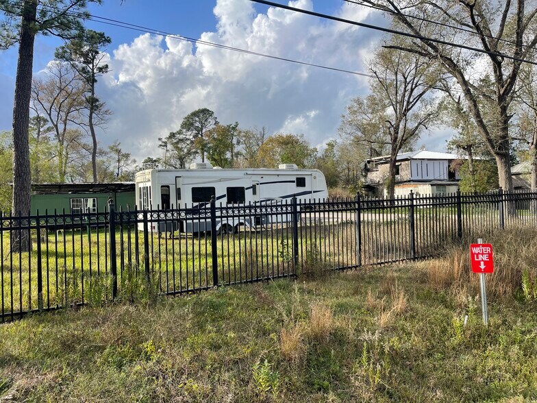 More Photos Of 7535 Nodding Pines Ln, Houston Manufactured Housing Mobile Home Park For Sale