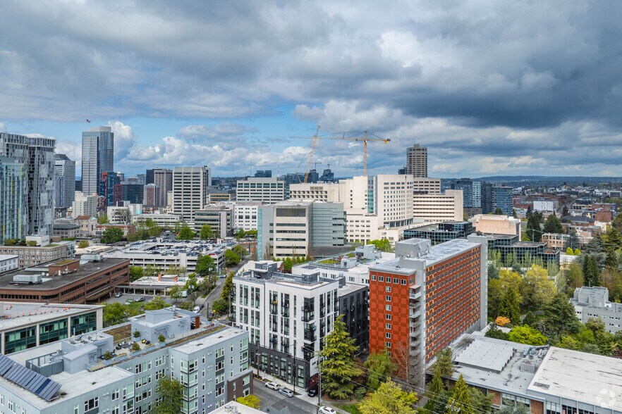 More Photos Of 500 Broadway, Seattle Apartments For Lease