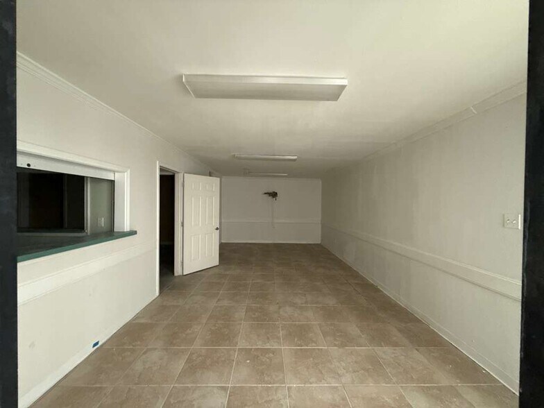 More Photos Of 1907 Southmore Ave, Pasadena Medical For Sale