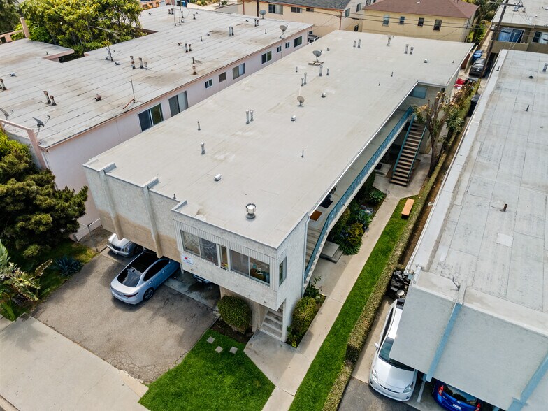 More Photos Of 12610 Caswell Ave, Los Angeles Apartments For Sale