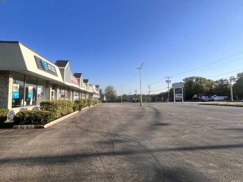 More Photos Of 18 Plaistow Rd, Plaistow Freestanding For Lease