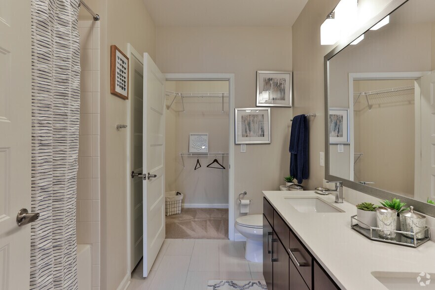 More Photos Of 111 Glenridge Point Pky NE, Sandy Springs Apartments For Lease