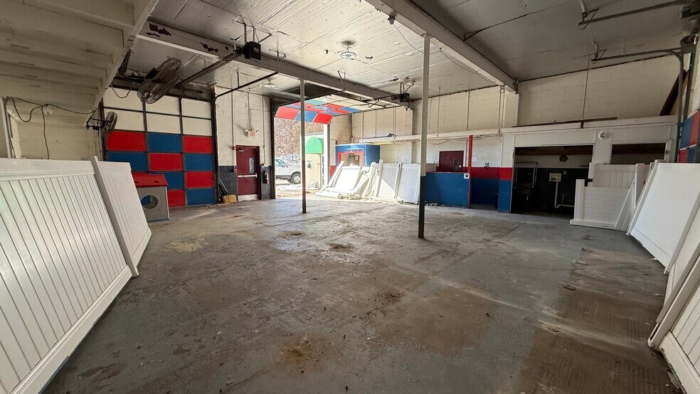 More Photos Of 937 Stefko Blvd, Bethlehem Warehouse For Sale
