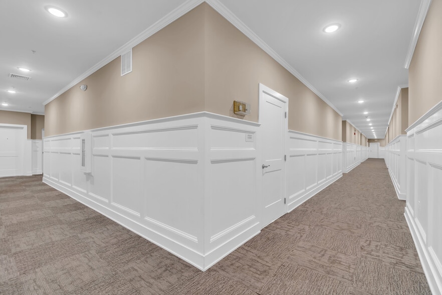 More Photos Of 33 Union Ave, Manasquan Apartments For Sale