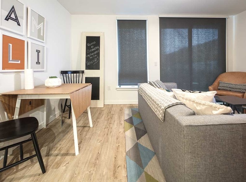 More Photos Of 1850 N 34th St, Seattle Apartments For Lease