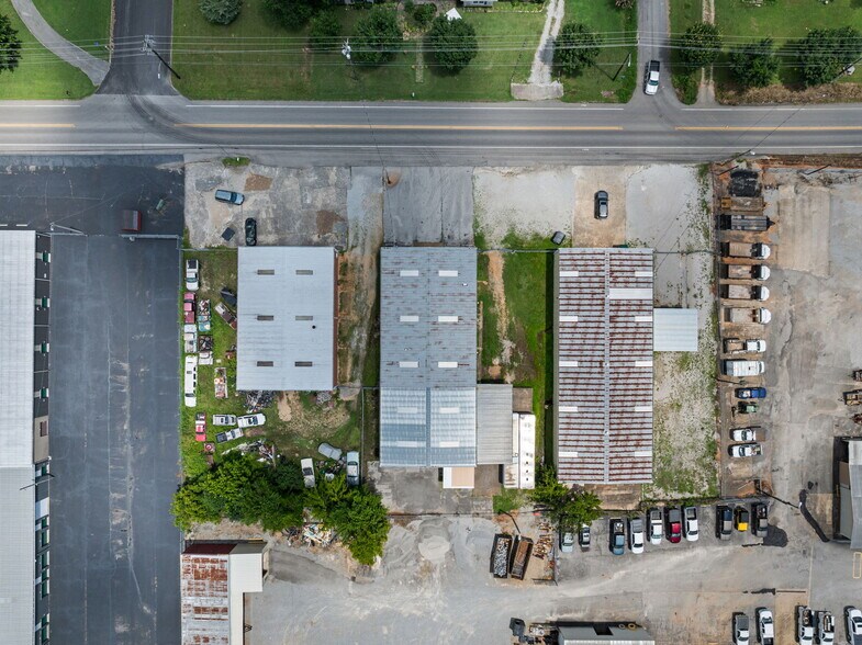 More Photos Of 1107 Buffalo Rd, Lawrenceburg Service For Sale